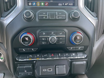 2021 Chevrolet Silverado 1500 4WD Crew Cab Short Bed RST