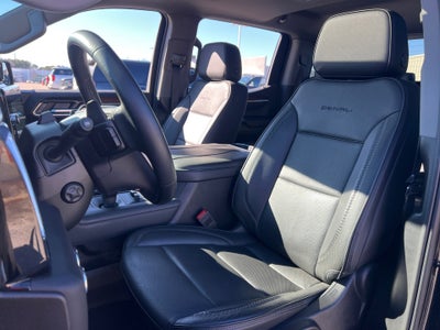 2024 GMC Sierra 1500 4WD Crew Cab Short Box Denali