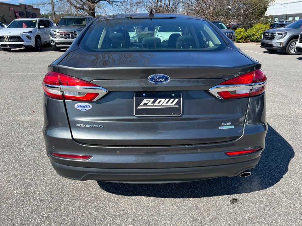 2020 Ford Fusion SE