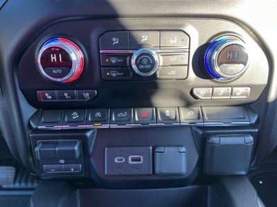 2021 GMC Sierra 1500 4WD Crew Cab Short Box AT4