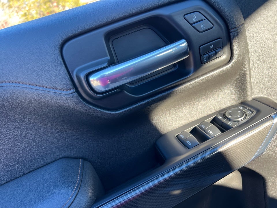 2021 GMC Sierra 1500 4WD Crew Cab Short Box AT4