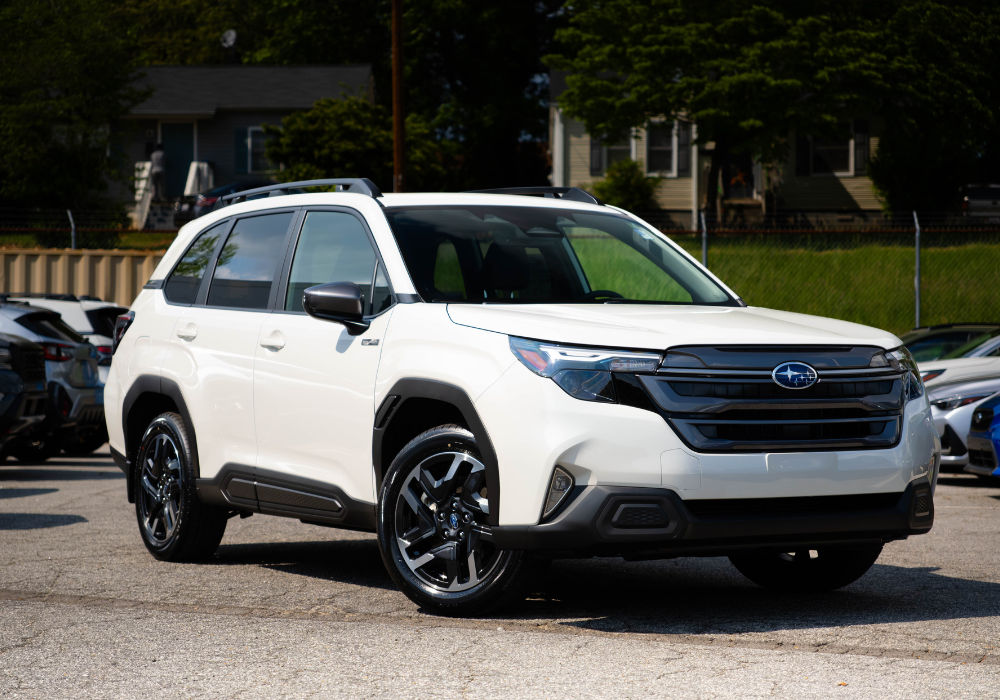 subaru forester front quarter driver side view